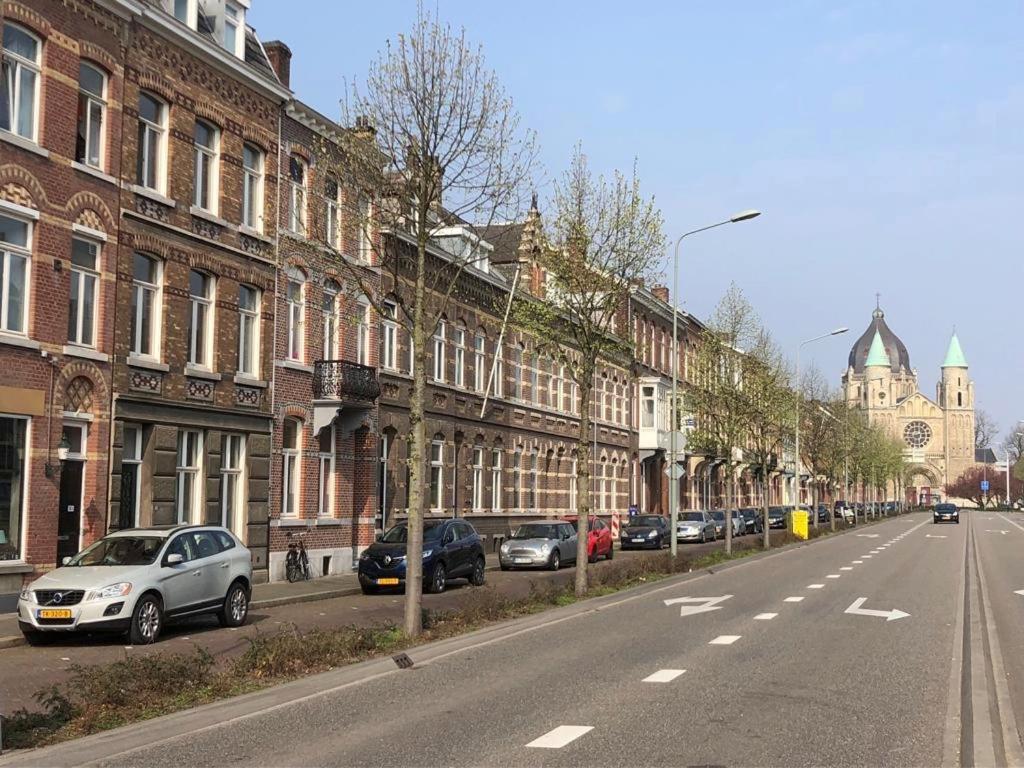 Chez Helene Tweepersoonskamer Maastricht Exterior foto
